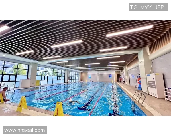 自由泳健身训练全攻略 提升体能与心肺功能的科学方法与技巧